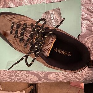 Magellan Outdoors Green and Pink Box